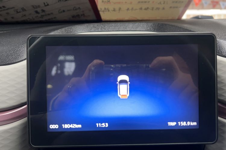Used SOL E10X 2021 302 km Range Fashion Edition 31.4 kWh Odometer Close Up