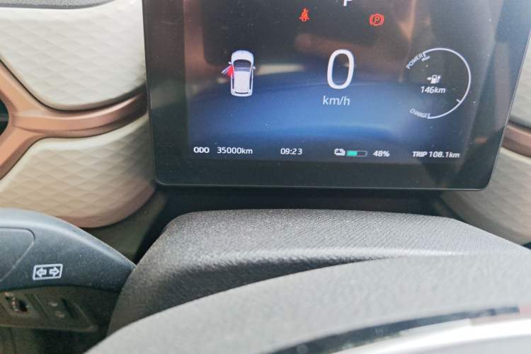 Used SOL E10X 2021 Jimei Edition 302km Fashionable Model Odometer Close Up