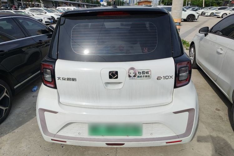 Used SOL E10X 2021 302 km Range Fashion Edition 31.4 kWh Rear
