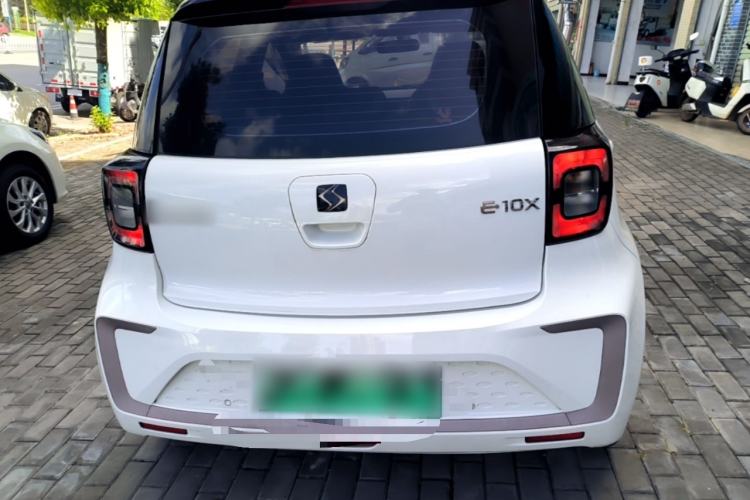 Used SOL E10X 2021 302 km Range Luxury Version 31.4 kWh Rear