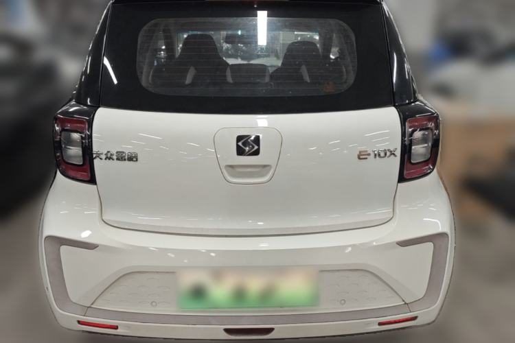 Used SOL E10X 2021 302 km Range Luxury Version 30.2 kWh Rear