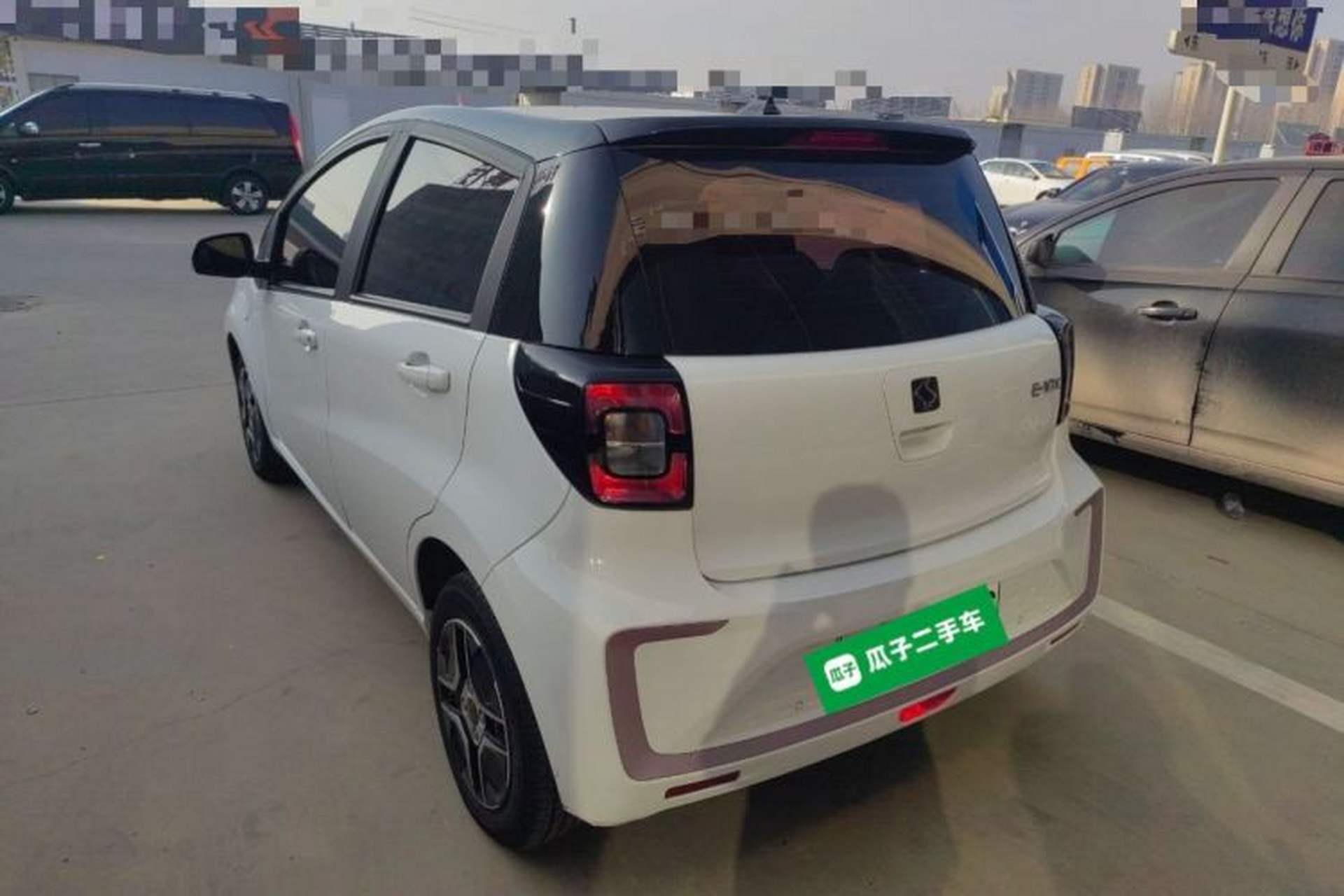 Used SOL E10X 2021 302 km Range Fashion Edition 30.2 kWh Rear Left 45 Deg
