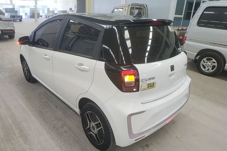 Used SOL E10X 2021 302 km Range Fashion Edition 31.4 kWh Rear Left 45 Deg