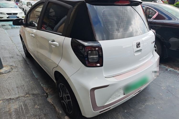 Used SOL E10X 2021 302 km Range Fashion Edition 31.4 kWh Rear Left 45 Deg
