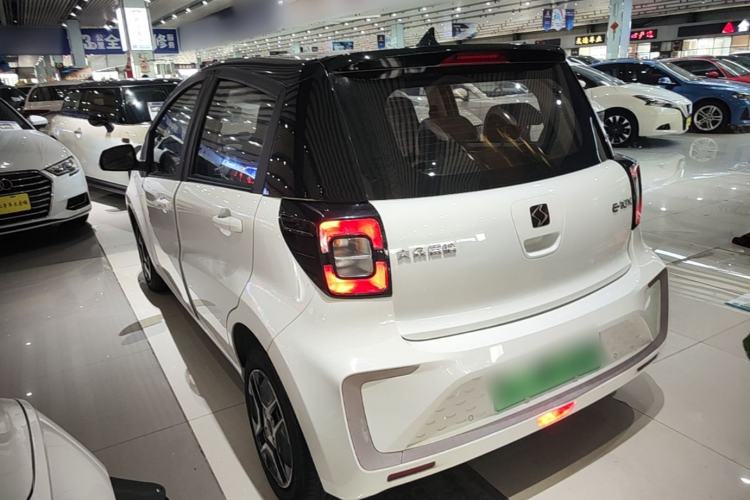Used SOL E10X 2021 302 km Range Fashion Edition 31.4 kWh Rear Left 45 Deg