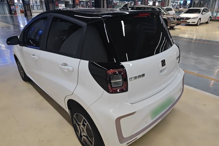 Used SOL E10X 2021 302 km Range Fashion Edition 31.4 kWh Rear Left 45 Deg