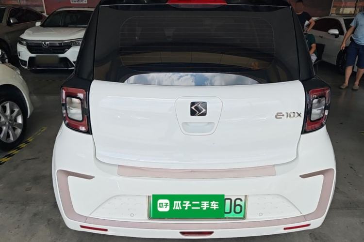Used SOL E10X 2021 302 km Range Fashion Edition 31.4 kWh Rear