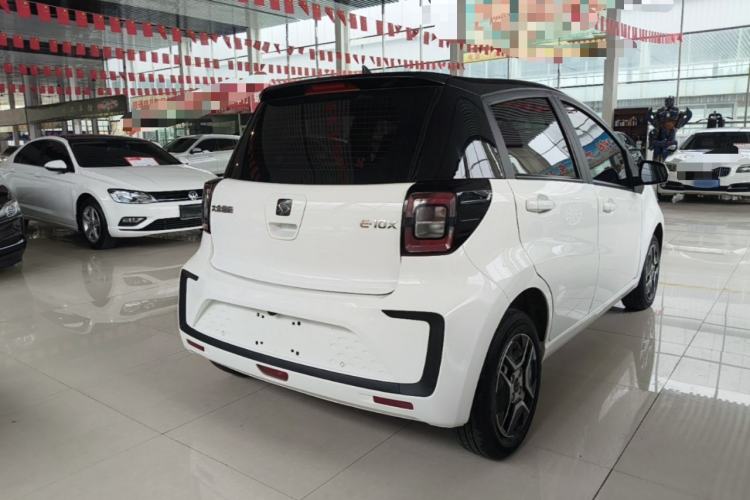 Used SOL E10X 2021 302 km Range Fashion Edition 31.4 kWh Rear Right 45 Deg