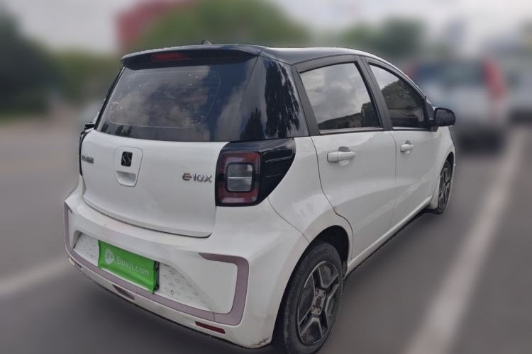 Used SOL E10X 2021 302 km Range Fashion Edition 31.4 kWh Rear Right 45 Deg
