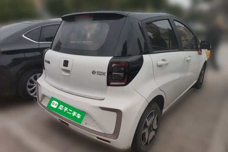Used SOL E10X 2021 302 km Range Luxury Version 30.2 kWh Rear Right 45 Deg