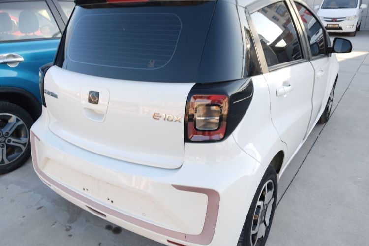 Used SOL E10X 2021 302 km Range Luxury Version 30.2 kWh Rear Right 45 Deg