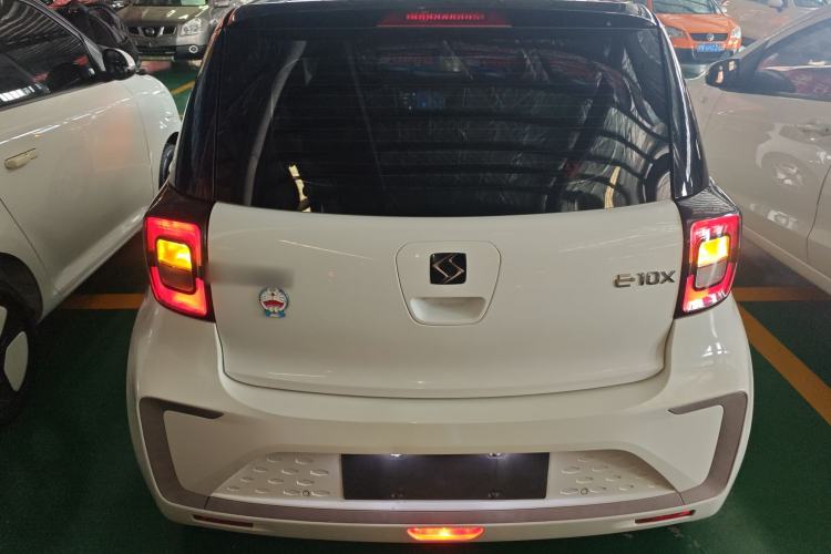 Used SOL E10X 2021 302 km Range Luxury Version 31.4 kWh Rear