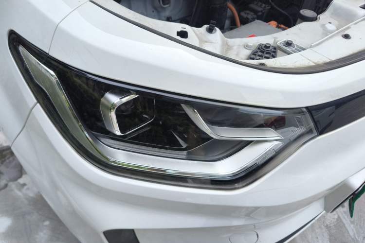 Used SOL E10X 2021 302 km Range Luxury Version 30.2 kWh Right Front Headlight