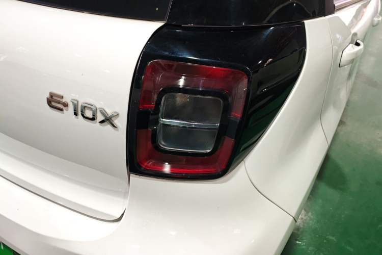 Used SOL E10X 2021 Jimei Edition 302km Fashionable Model Right Rear Taillight