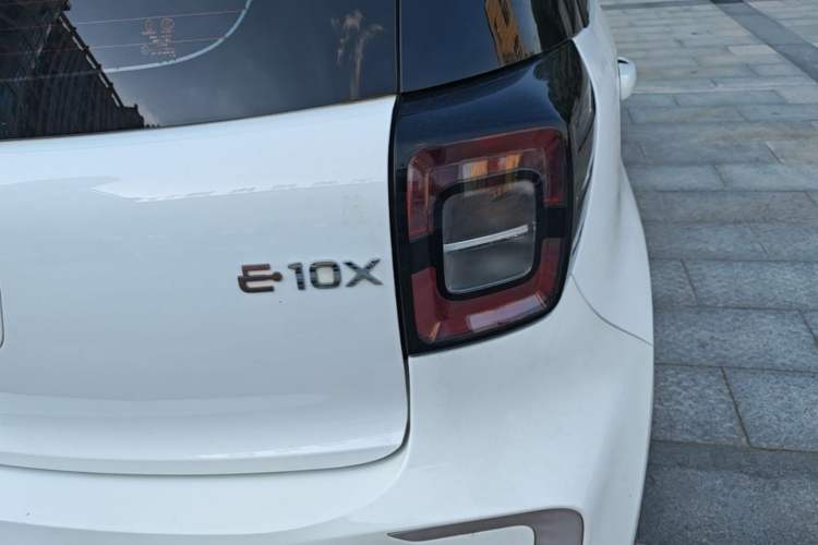 Used SOL E10X 2021 302km Range Superior Version 30.2 kWh Right Rear Taillight