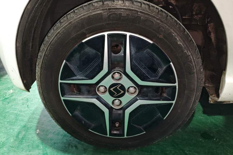 Used SOL E10X 2021 Jimei Edition 302km Fashionable Model Right Rear Wheel Hub