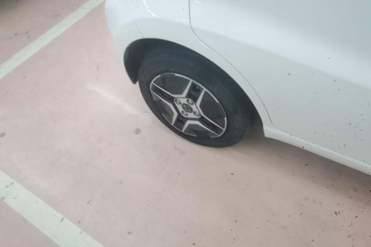Used SOL E10X 2021 Jimei Edition 302km Fashionable Model Right Rear Wheel Hub