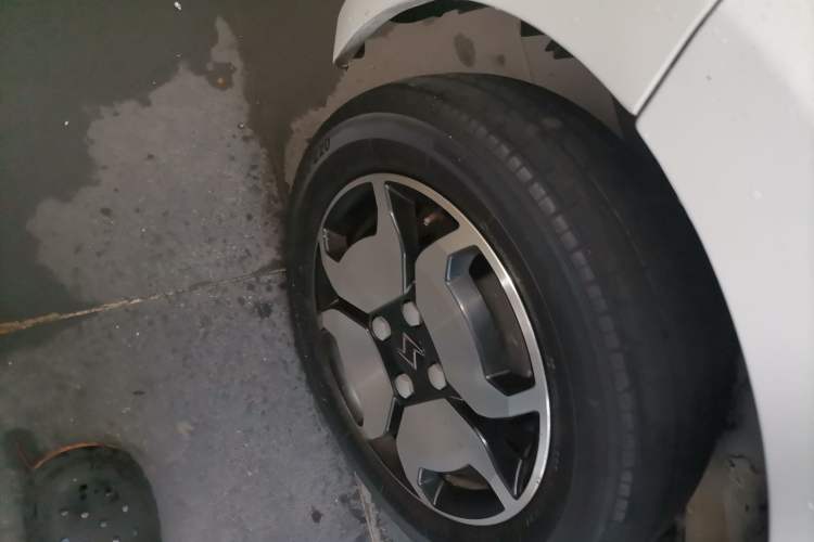 Used SOL E10X 2021 200km Comfort Edition Right Rear Wheel Hub