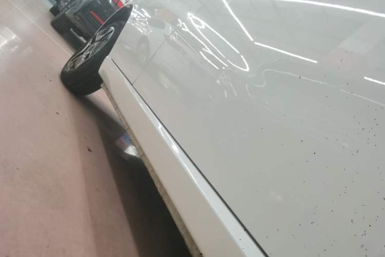 Used SOL E10X 2021 Jimei Edition 302km Fashionable Model Right Side Sill