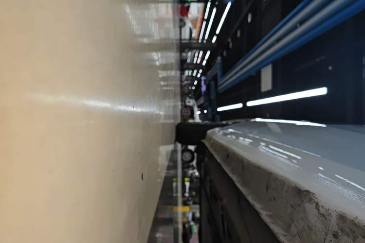 Used SOL E10X 2021 302 km Range Fashion Edition 31.4 kWh Right Side Sill