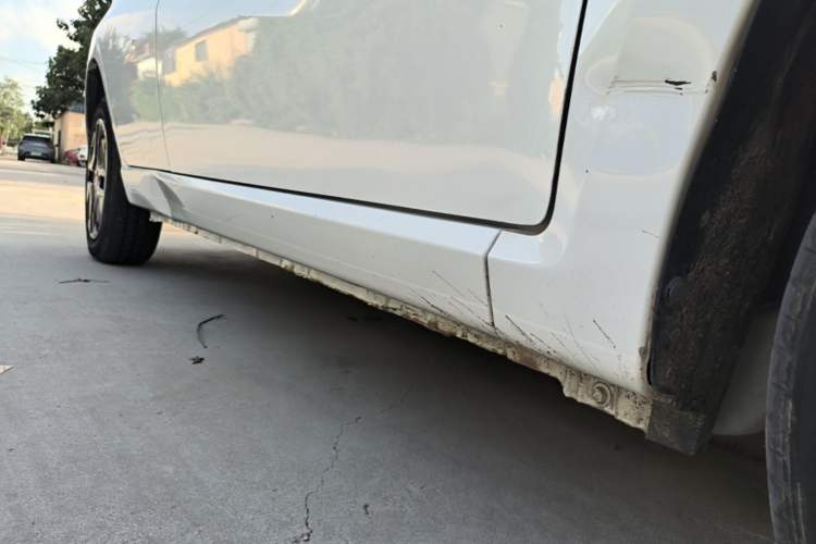 Used SOL E10X 2021 Jimei Edition 302km Fashionable Model Right Side Sill