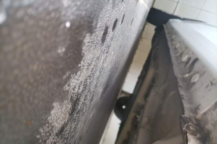 Used SOL E10X 2021 200km Comfort Edition Right Side Sill