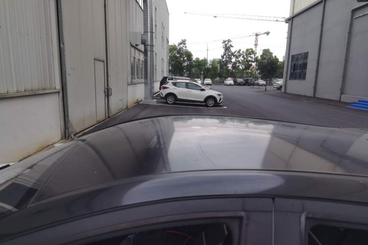 Used SOL E10X 2021 302 km Range Luxury Version 30.2 kWh Roof