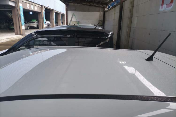 Used SOL E10X 2021 200km Comfort Edition Roof