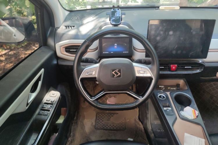 Used SOL E10X 2021 302km Range Superior Version 30.2 kWh Steering Wheel
