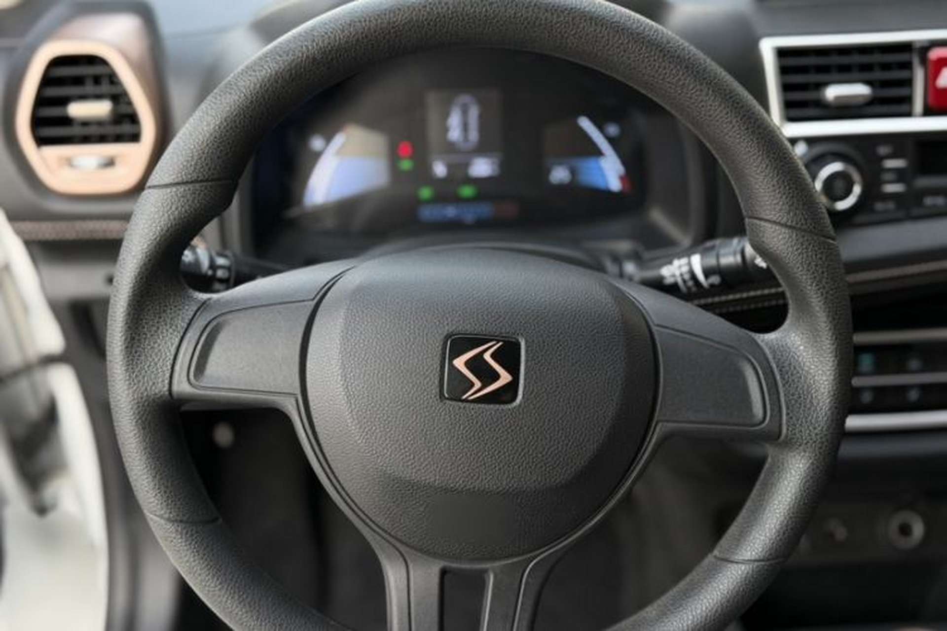Used SOL E10X 2021 200km Classic Type Steering Wheel