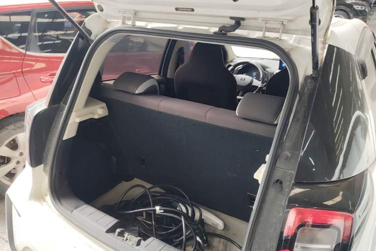 Used SOL E10X 2021 200km Classic Type Trunk