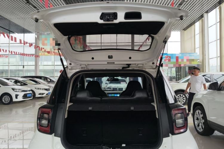Used SOL E10X 2021 302 km Range Fashion Edition 31.4 kWh Trunk