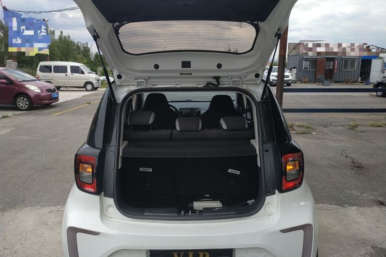 Used SOL E10X 2021 302 km Range Luxury Version 31.4 kWh Trunk