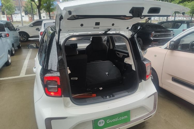 Used SOL E10X 2021 302 km Range Fashion Edition 31.4 kWh Trunk