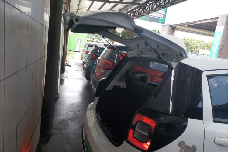 Used SOL E10X 2021 200km Comfort Edition Trunk