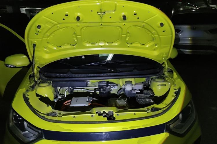 Used SOL E10X 2021 150 km Ambitious Trim Engine Bay