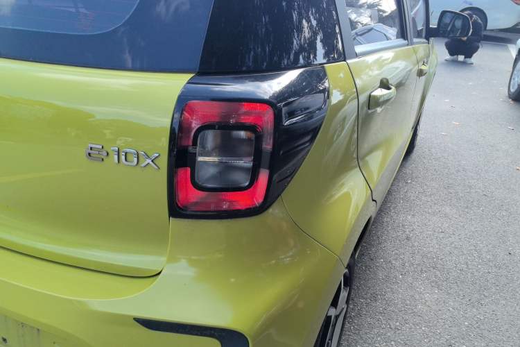 Used SOL E10X 2021 302km Range Superior Version 30.2 kWh Exterior 6