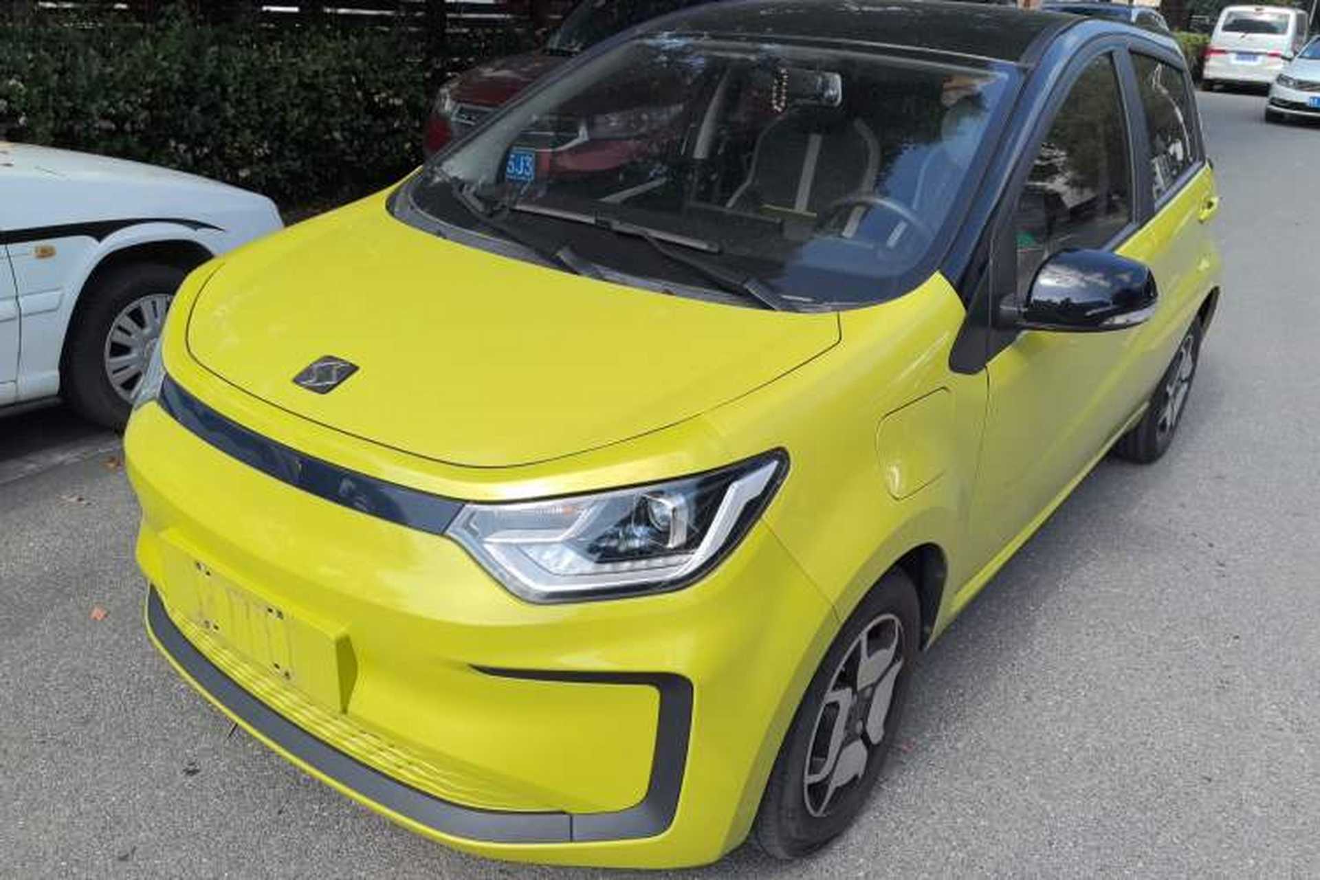 Used SOL E10X 2021 302km Range Superior Version 30.2 kWh Front Left 45 Deg