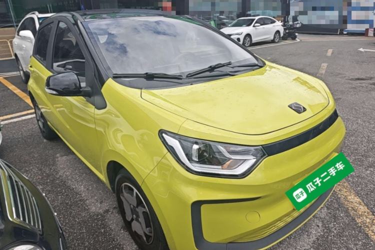 Used SOL E10X 2021 302 km Range Luxury Version 31.4 kWh Front Right 45 Deg