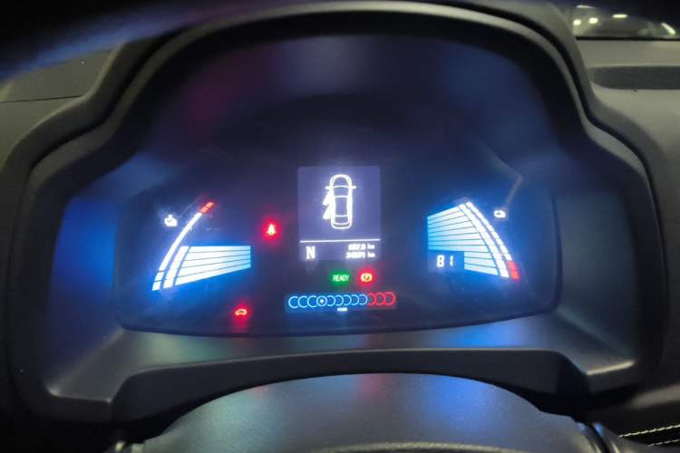 Used SOL E10X 2021 200km Classic Type Instrument Cluster