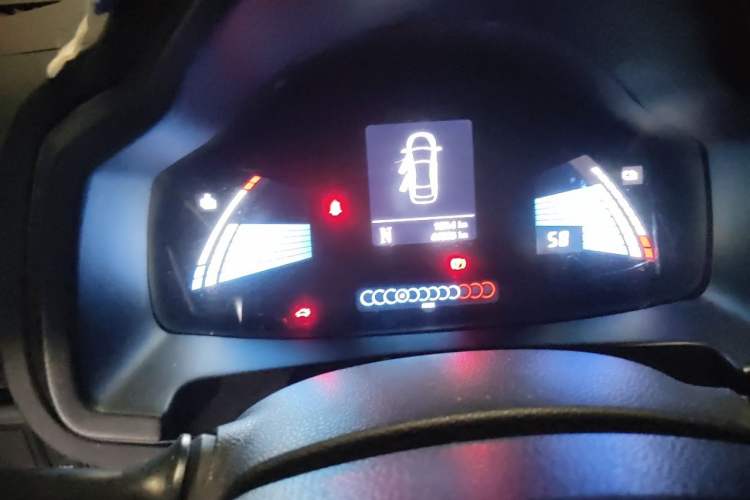 Used SOL E10X 2021 150 km Ambitious Trim Instrument Cluster