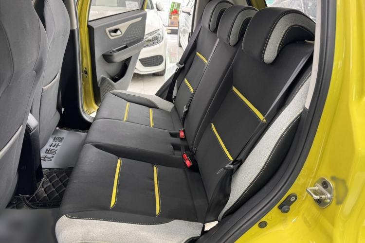 Used SOL E10X 2021 302 km Range Luxury Version 31.4 kWh Interior 1
