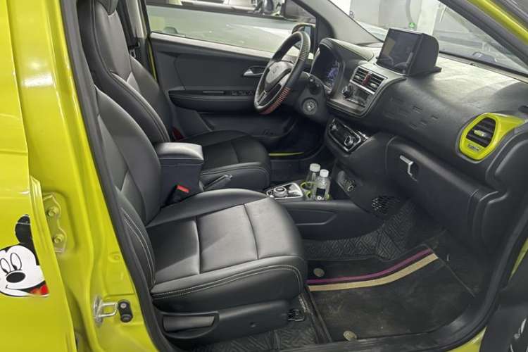 Used SOL E10X 2021 150 km Ambitious Trim Interior 8