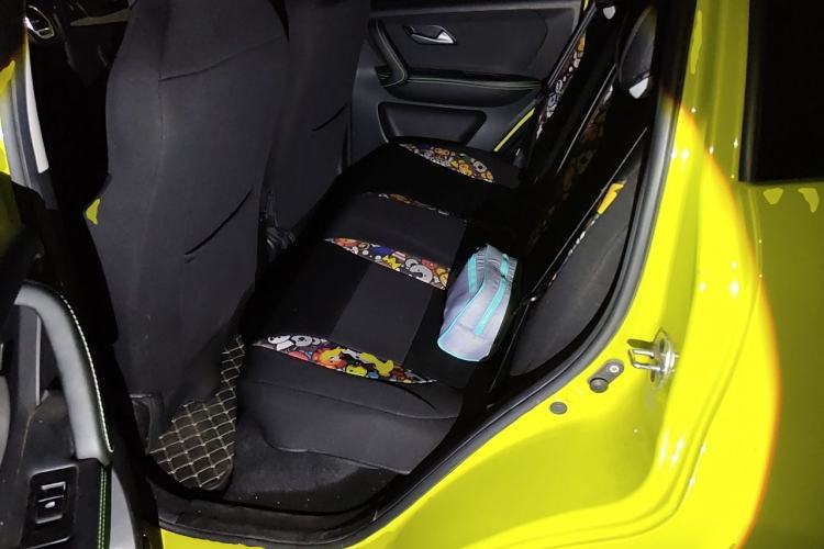 Used SOL E10X 2021 150 km Ambitious Trim Left Rear Seat