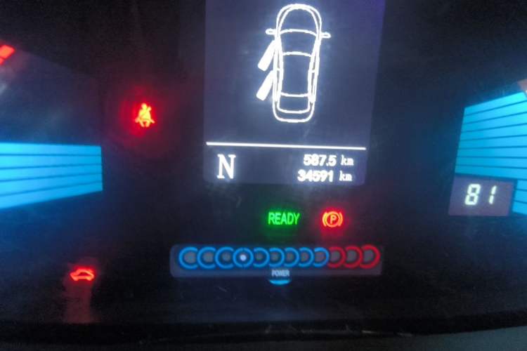 Used SOL E10X 2021 200km Classic Type Odometer Close Up