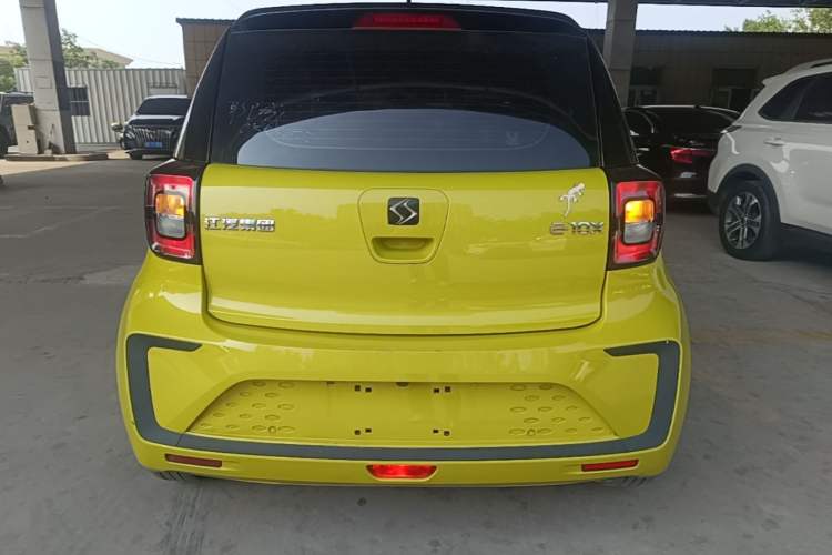 Used SOL E10X 2021 302 km Range Luxury Version 31.4 kWh Rear