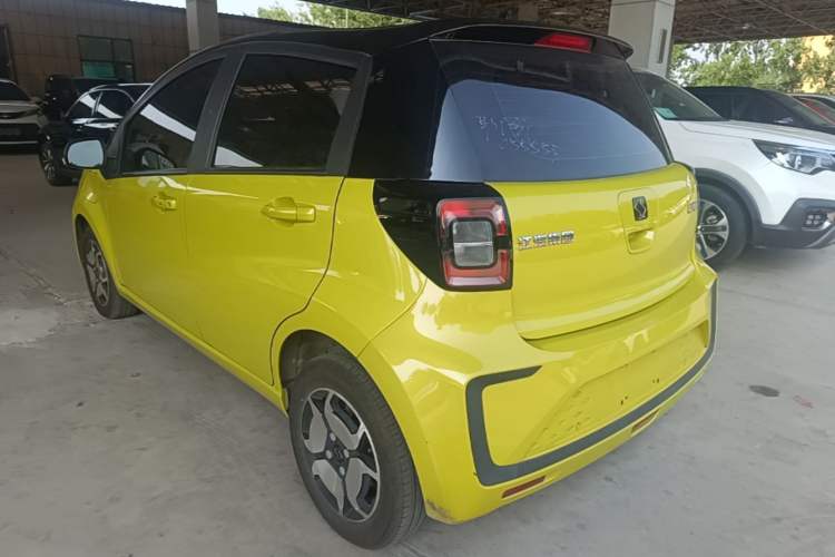 Used SOL E10X 2021 302 km Range Luxury Version 31.4 kWh Rear Left 45 Deg