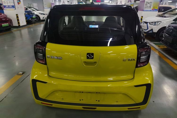 Used SOL E10X 2021 302 km Range Luxury Version 30.2 kWh Rear