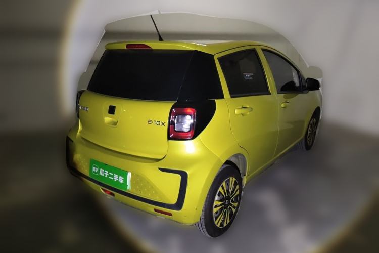 Used SOL E10X 2021 150 km Ambitious Trim Rear Right 45 Deg