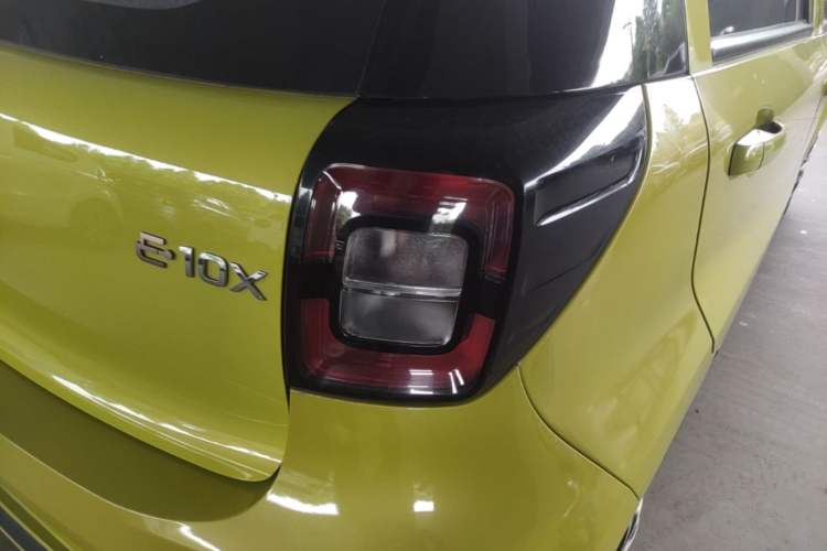 Used SOL E10X 2021 200km Classic Type Right Rear Taillight